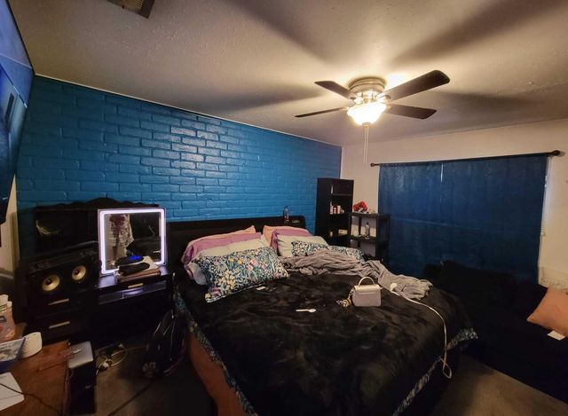 6851 Chasewood Drive, Houston, TX 77489