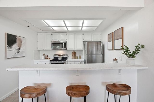 3715 Terstena Place 206, Santa Clara, CA 95051