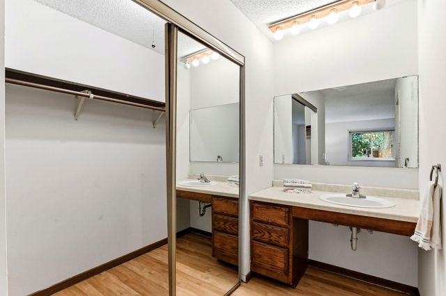 340 Ford Road 7, Saint Louis Park, MN 55426