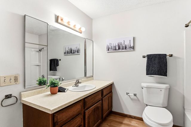 340 Ford Road 7, Saint Louis Park, MN 55426