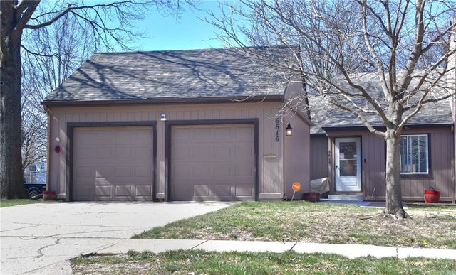 6616 Bradshaw Street, Shawnee, KS 66216