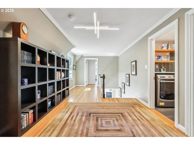 2846 Nw CUMBERLAND Rd, Portland, OR 97210