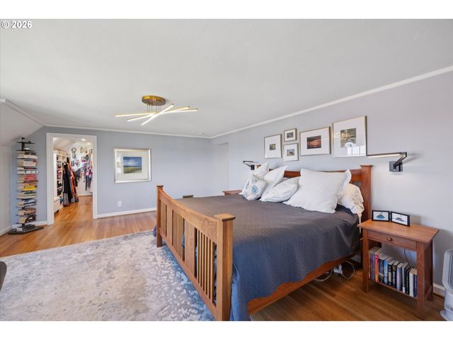 2846 Nw CUMBERLAND Rd, Portland, OR 97210