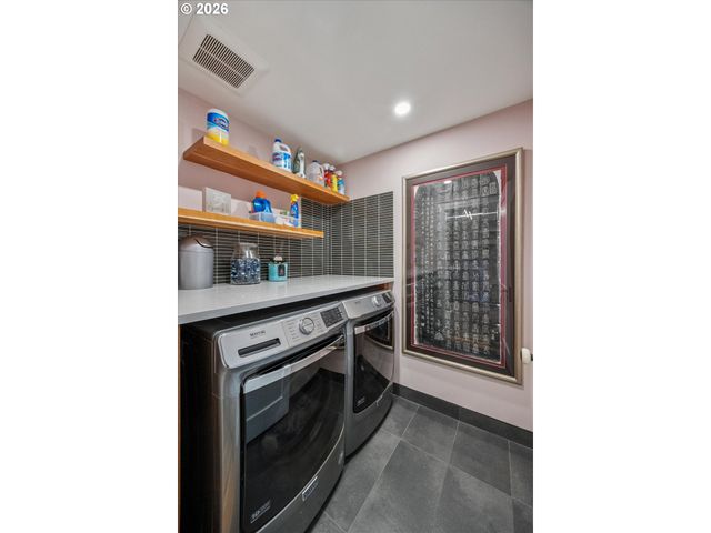 2846 Nw CUMBERLAND Rd, Portland, OR 97210