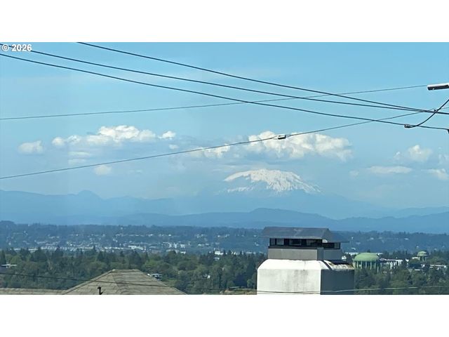 2846 Nw CUMBERLAND Rd, Portland, OR 97210