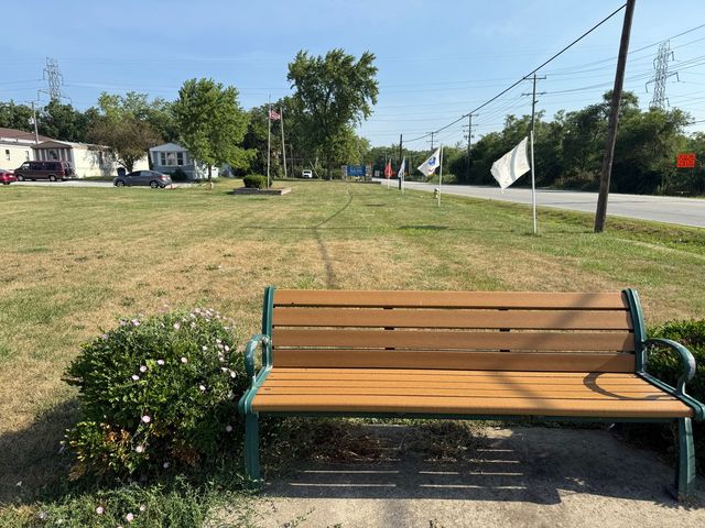 1712 S Dixie Highway 213, Crete, IL 60417