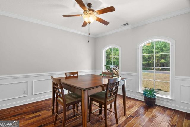 1198 Fiddlers Cove NE, Townsend, GA 31331