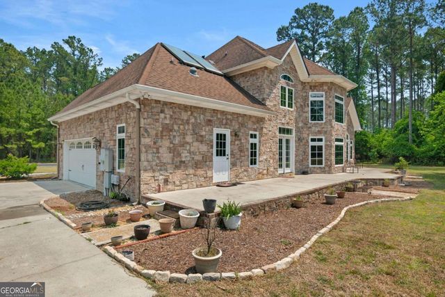 1198 Fiddlers Cove NE, Townsend, GA 31331