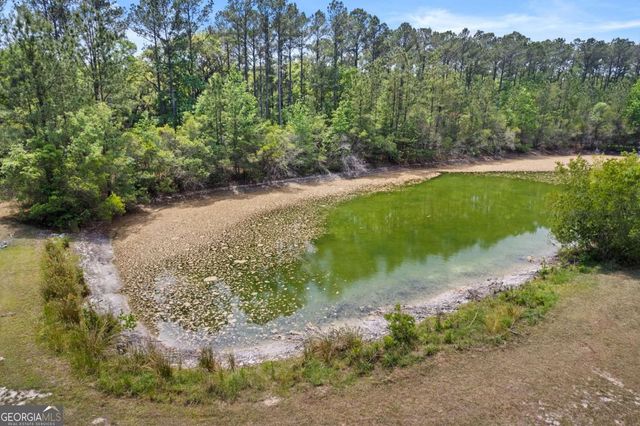 1198 Fiddlers Cove NE, Townsend, GA 31331