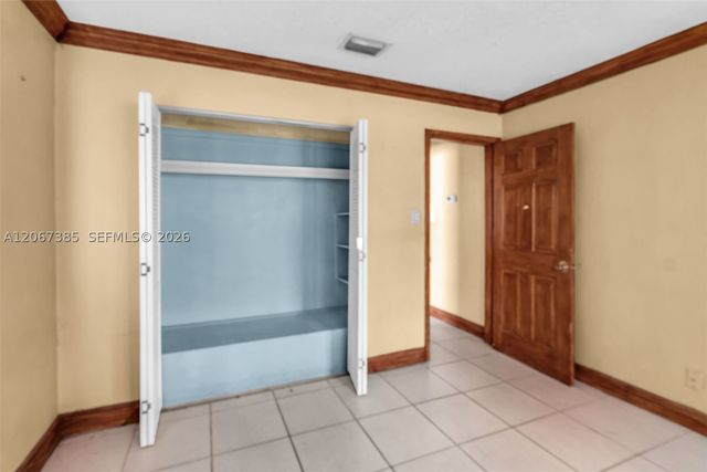 6605 NW 77th St, Tamarac, FL 33321