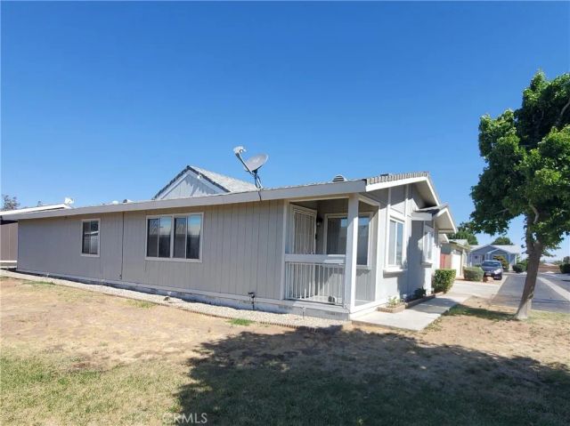 21621 Sandia 31, Apple Valley, CA 92308