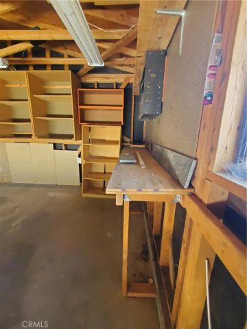 21621 Sandia 31, Apple Valley, CA 92308
