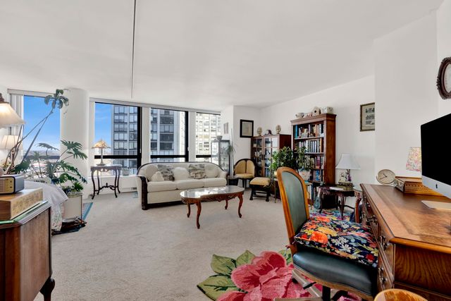 5415 N Sheridan Road 1907, Chicago, IL 60640