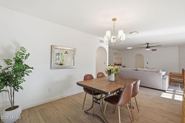 8116 N 18TH Way, Phoenix, AZ 85020