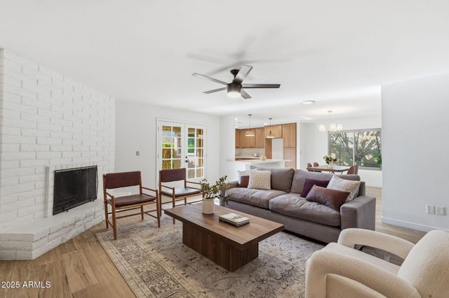 8116 N 18TH Way, Phoenix, AZ 85020