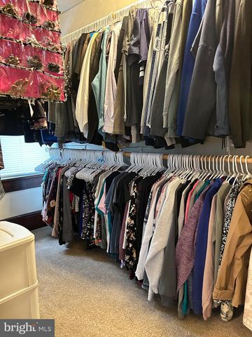 228 S TENNESSEE AVE, Martinsburg, WV 25401