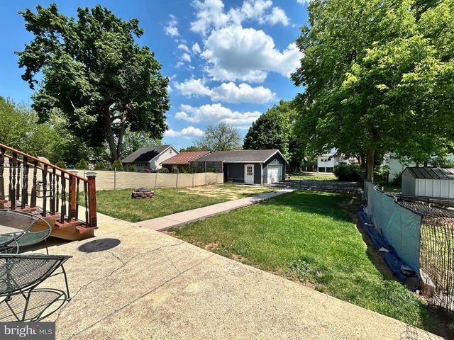 228 S TENNESSEE AVE, Martinsburg, WV 25401