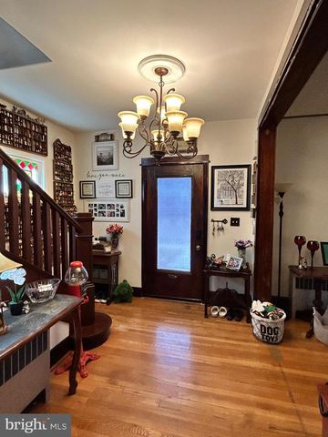 228 S TENNESSEE AVE, Martinsburg, WV 25401