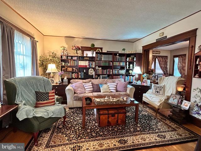 228 S TENNESSEE AVE, Martinsburg, WV 25401