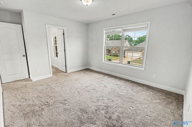 105 Grove Hill Circle, New Market, AL 35761