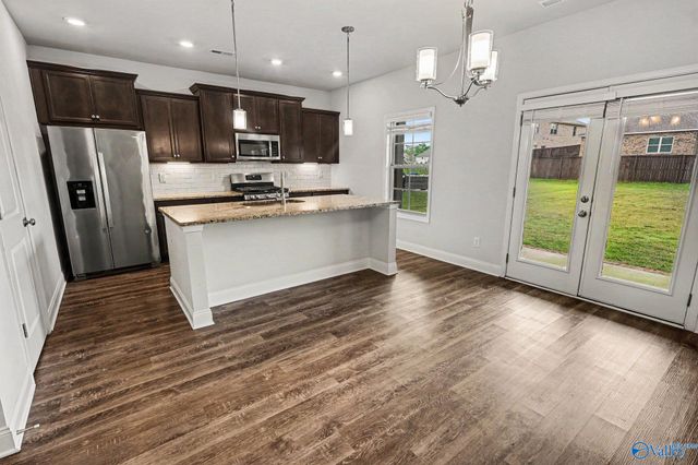 105 Grove Hill Circle, New Market, AL 35761