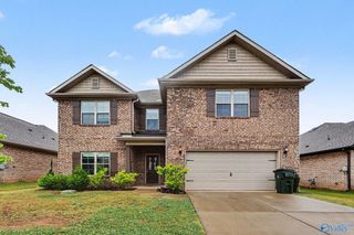 105 Grove Hill Circle, New Market, AL 35761