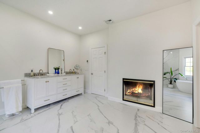 7 The Registry, East Quogue, NY 11942