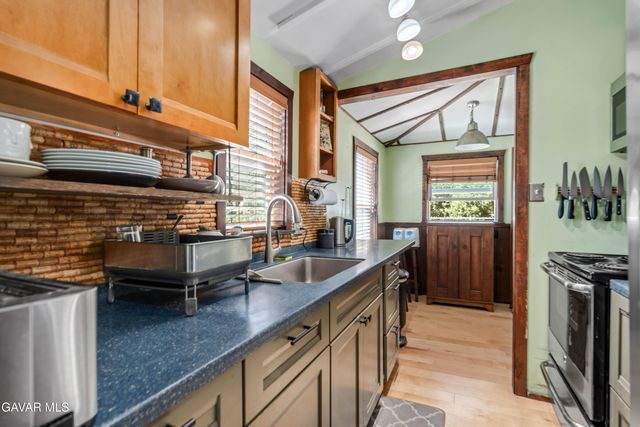 40202 Calle El Clavelito, Green Valley, CA 91390