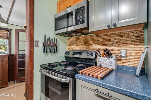 40202 Calle El Clavelito, Green Valley, CA 91390