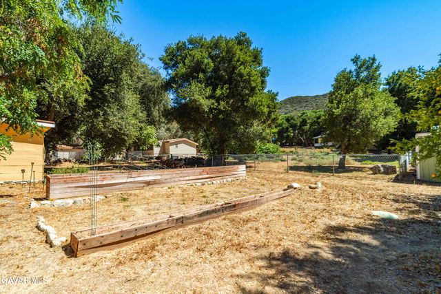 40202 Calle El Clavelito, Green Valley, CA 91390