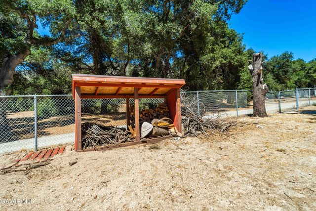 40202 Calle El Clavelito, Green Valley, CA 91390