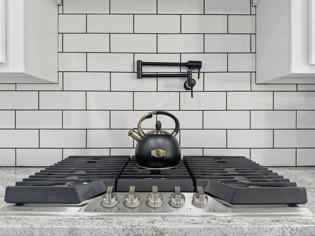 3922 NE Shenandoah Dr, Lawton, OK 73507