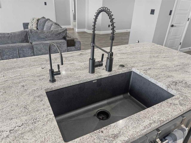 3922 NE Shenandoah Dr, Lawton, OK 73507