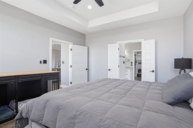 3922 NE Shenandoah Dr, Lawton, OK 73507