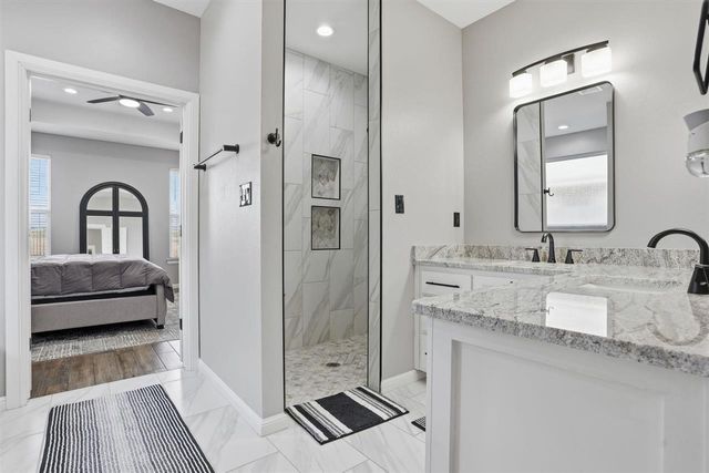 3922 NE Shenandoah Dr, Lawton, OK 73507