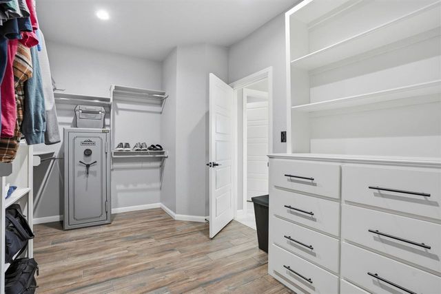 3922 NE Shenandoah Dr, Lawton, OK 73507