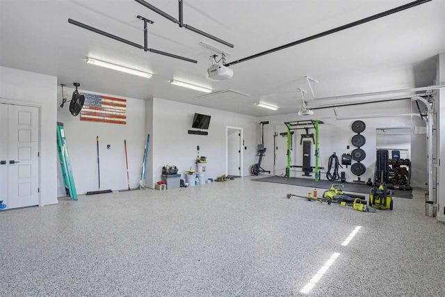 3922 NE Shenandoah Dr, Lawton, OK 73507