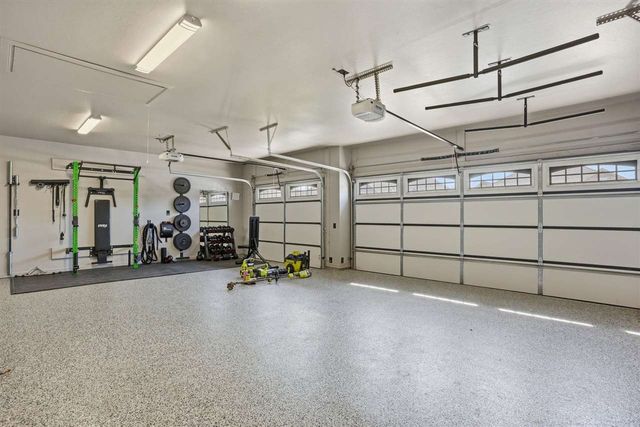 3922 NE Shenandoah Dr, Lawton, OK 73507