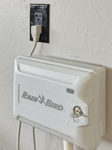 3922 NE Shenandoah Dr, Lawton, OK 73507