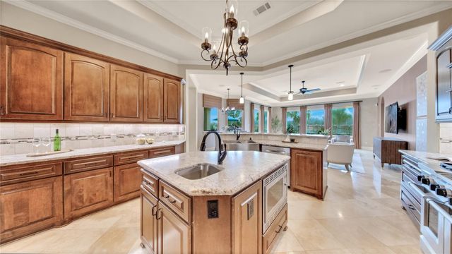 1019 Grand Estates Drive, Richmond, TX 77469