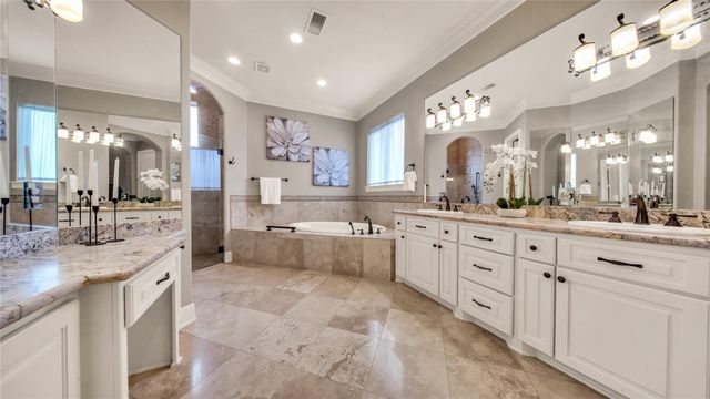 1019 Grand Estates Drive, Richmond, TX 77469