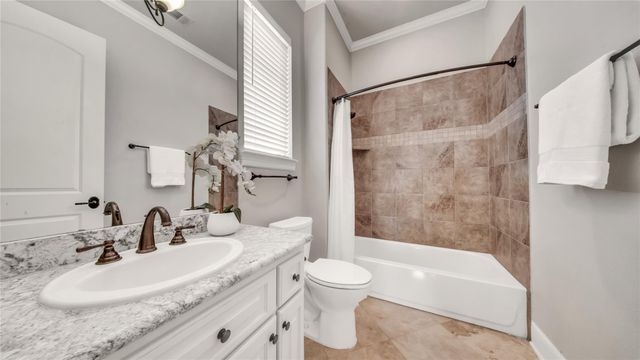 1019 Grand Estates Drive, Richmond, TX 77469