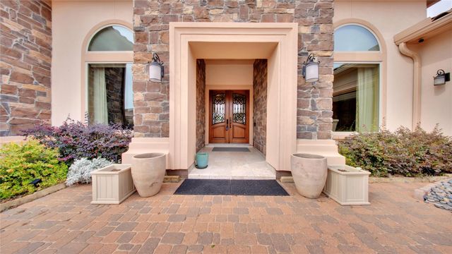 1019 Grand Estates Drive, Richmond, TX 77469