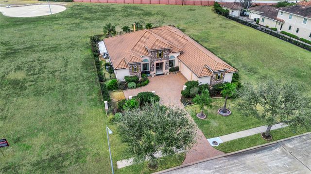 1019 Grand Estates Drive, Richmond, TX 77469