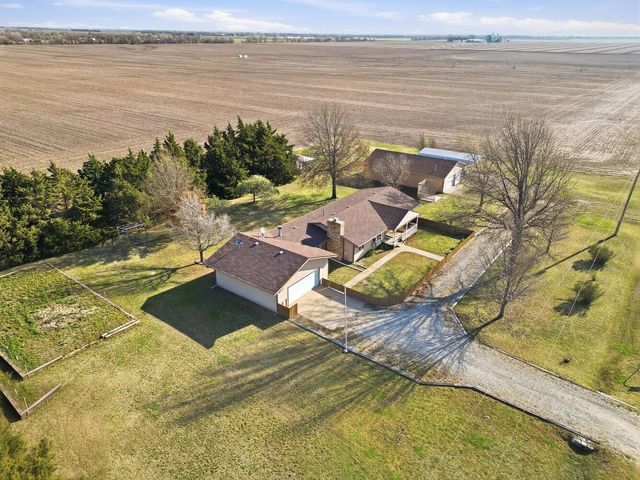 2416 W 111th St S, Peck, KS 67120