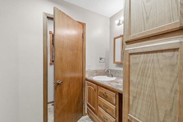 2416 W 111th St S, Peck, KS 67120