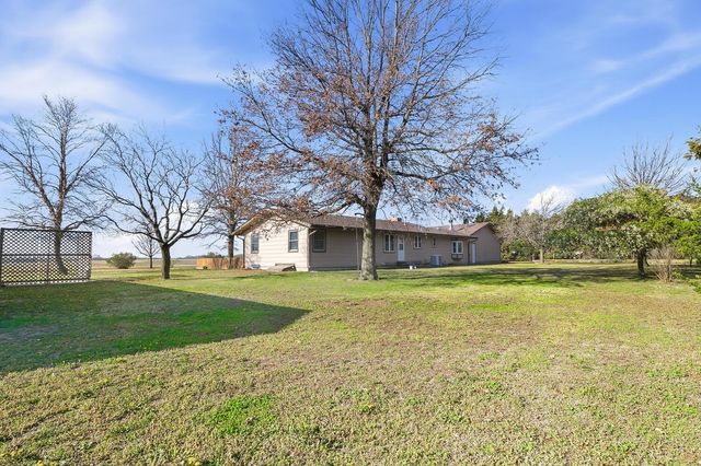 2416 W 111th St S, Peck, KS 67120