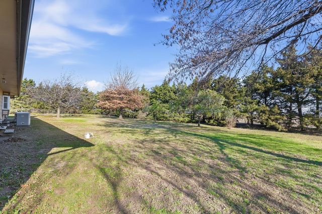 2416 W 111th St S, Peck, KS 67120