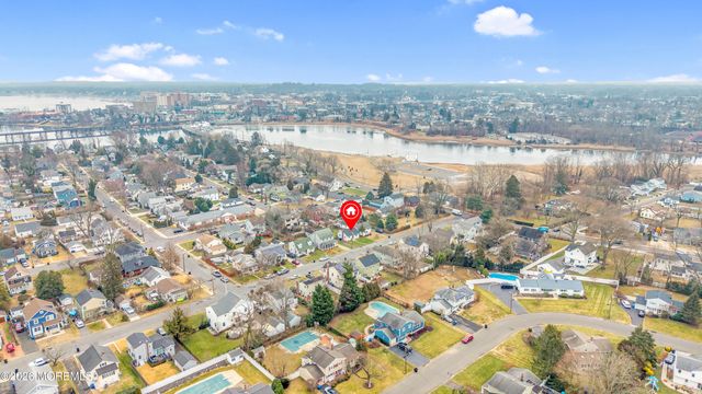 10 Manning Street, Red Bank, NJ 07701