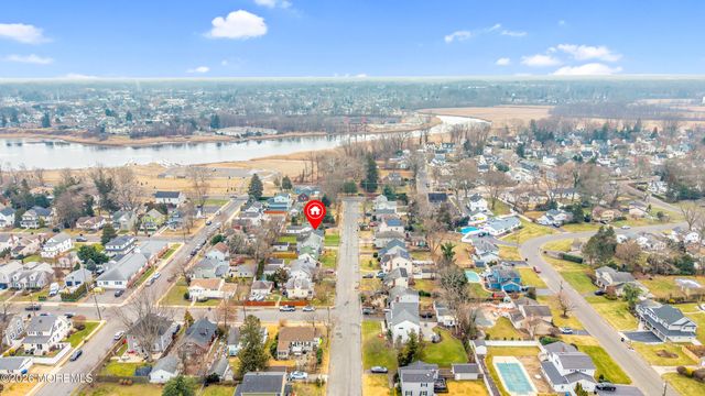 10 Manning Street, Red Bank, NJ 07701